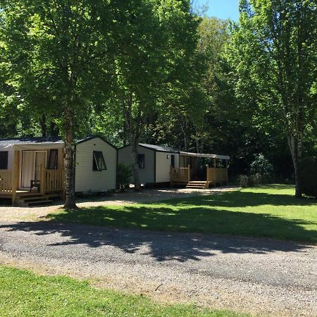 Camping De La Bonnette Caylus エクステリア 写真