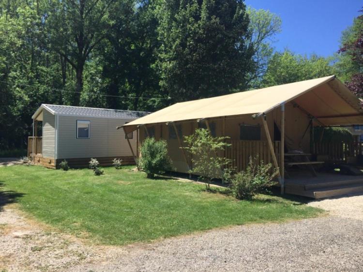 Camping De La Bonnette Caylus エクステリア 写真